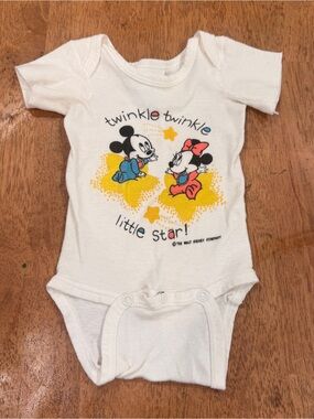 Vintage Dundee Disney Mickey Minnie Twinkle Twinkle Little Star Baby Newborn